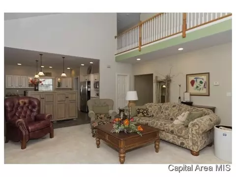 1208 Ravenswood, Springfield, IL 62711 photo 5
