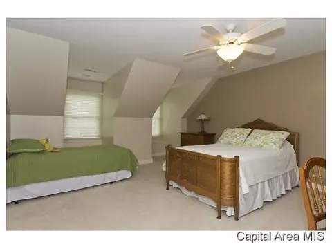 1208 Ravenswood, Springfield, IL 62711 photo 13