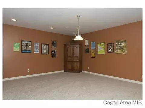 1208 Ravenswood, Springfield, IL 62711 photo 16