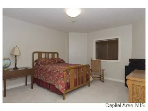 1208 Ravenswood, Springfield, IL 62711 photo 15