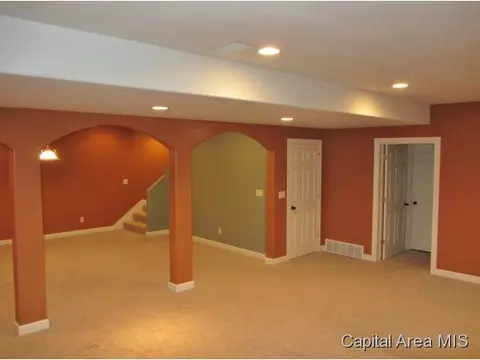 1208 Ravenswood, Springfield, IL 62711 photo 18