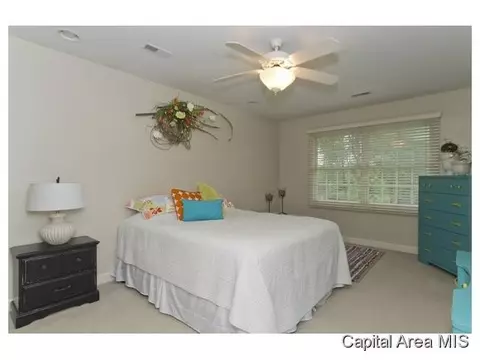 1208 Ravenswood, Springfield, IL 62711 photo 14