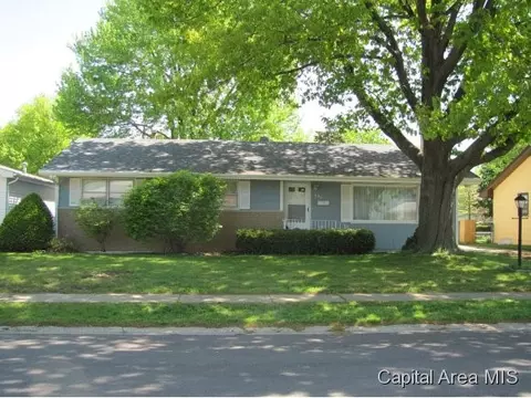 306 Collier Dr, Springfield, IL 62704 photo 1