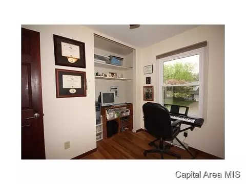 1904 Creighton, Springfield, IL 62703 photo 14