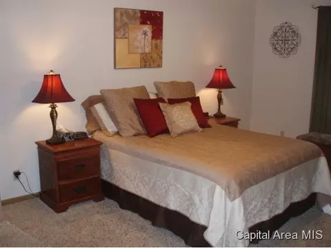 1104 Bolin, Springfield, IL 62703 photo 13