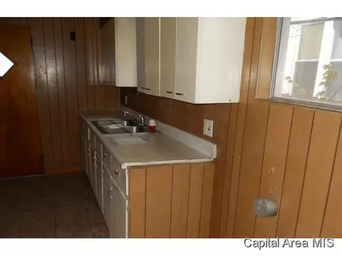 1114 N 7th St, Springfield, IL 62702 photo 6
