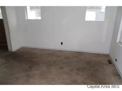 1114 N 7th St, Springfield, IL 62702 photo 8