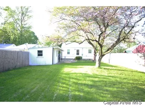 2362 E Grandview, Springfield, IL 62702 photo 12