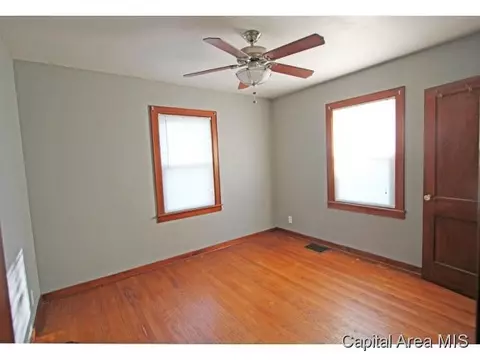 2362 E Grandview, Springfield, IL 62702 photo 8