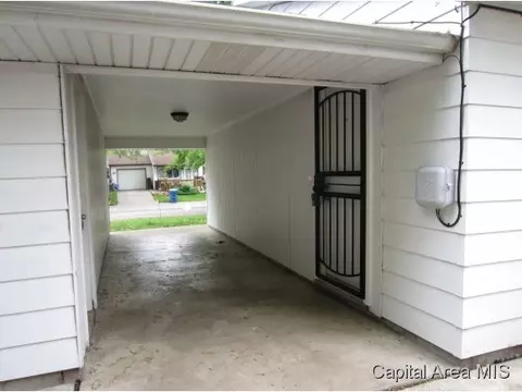 1701 Minot, Springfield, IL 62702 photo 8