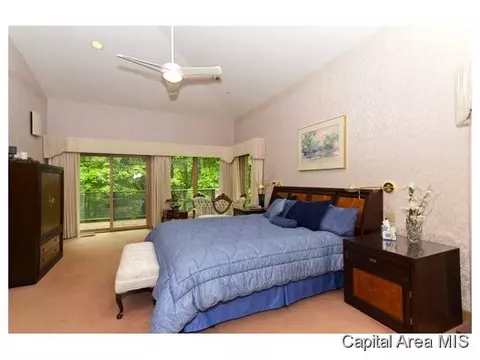 401 Clipper, Springfield, IL 62711 photo 13