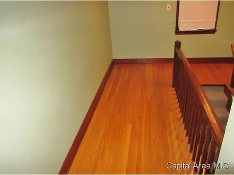 400 S Amos, Springfield, IL 62704 photo 8