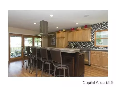 3816 Greenfield, Springfield, IL 62704 photo 9
