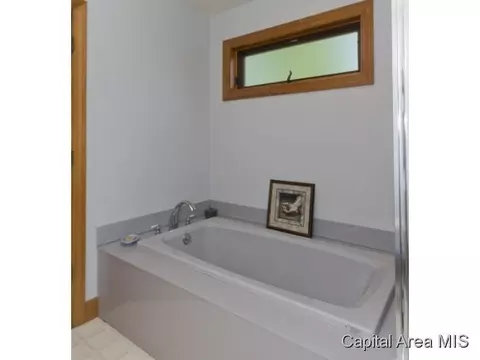 3816 Greenfield, Springfield, IL 62704 photo 17