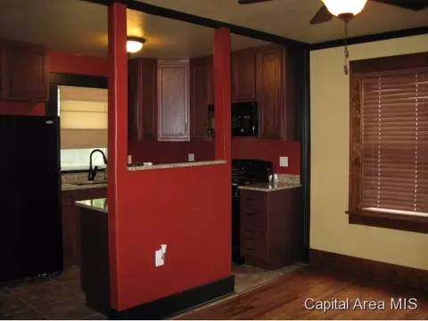624 S Illinois, Springfield, IL 62704 photo 10