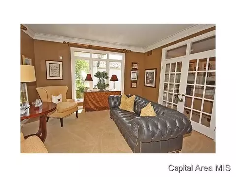 827 Coventry, Springfield, IL 62702 photo 13