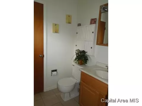 13 N Kirkley, Springfield, IL 62704 photo 9