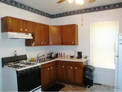 2033 S 1st, Springfield, IL 62704 photo 7