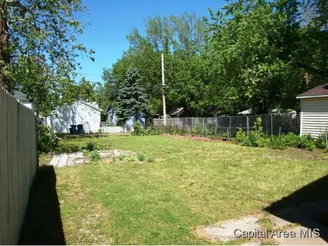 2033 S 1st, Springfield, IL 62704 photo 12