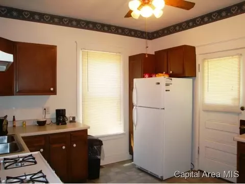 2033 S 1st, Springfield, IL 62704 photo 6