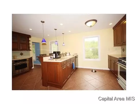 18 Partridge, Springfield, IL 62711 photo 5