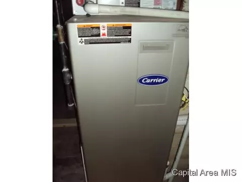 2827 S 13th, Springfield, IL 62703 photo 10
