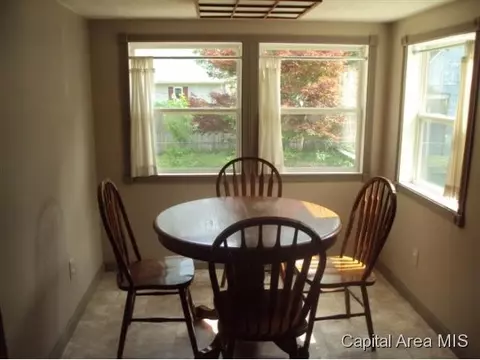 2827 S 13th, Springfield, IL 62703 photo 6