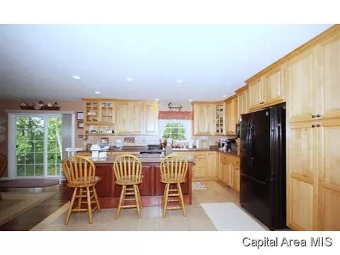 28053 Quarton Rd, Palmyra, IL 62674 photo 10