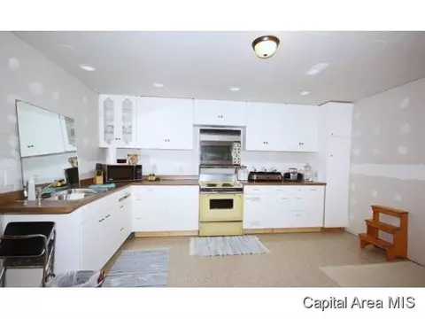 28053 Quarton Rd, Palmyra, IL 62674 photo 19