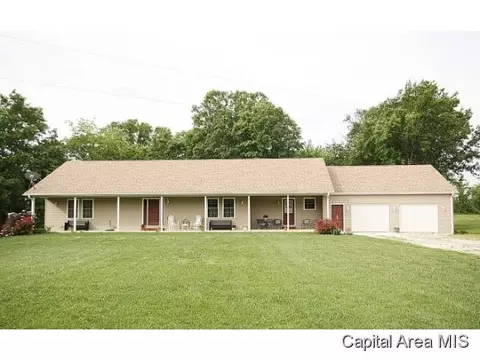 28053 Quarton Rd, Palmyra, IL 62674 photo 2