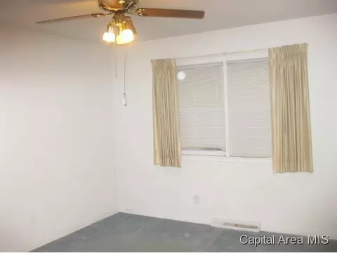 23 Delmar Dr, Springfield, IL 62703 photo 16