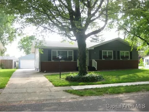 23 Delmar Dr, Springfield, IL 62703 photo 2