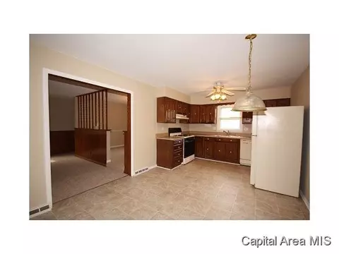 37 Squires Rd, Springfield, IL 62704 photo 15
