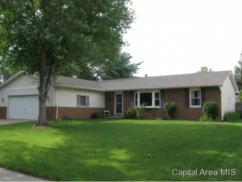 1121 Steeplechase Ln, Springfield, IL 62712 photo 2