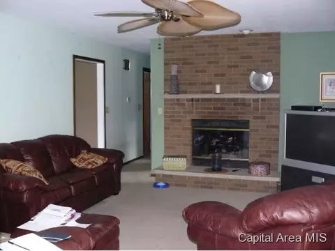 1121 Steeplechase Ln, Springfield, IL 62712 photo 8