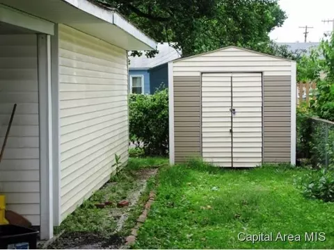 1937 N 22nd, Springfield, IL 62702 photo 4