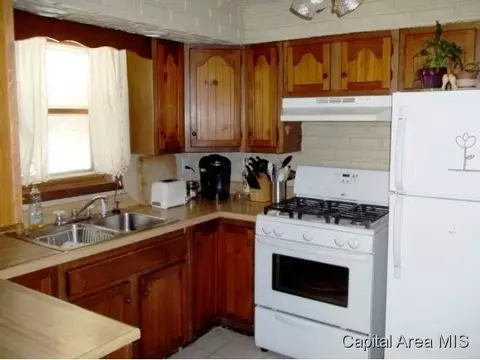1937 N 22nd, Springfield, IL 62702 photo 3