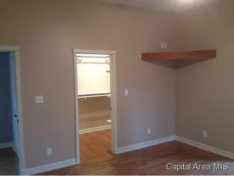 301 E Mohawk, Morrisonville, IL 62546 photo 12