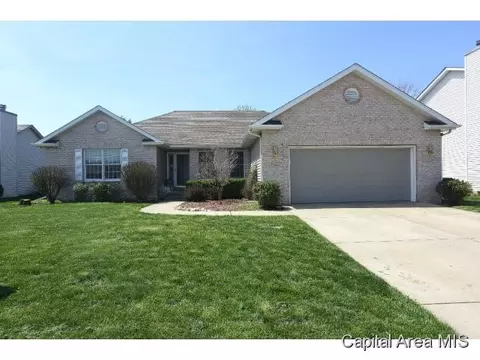 3713 Windshire Dr, Springfield, IL 62704 photo 1