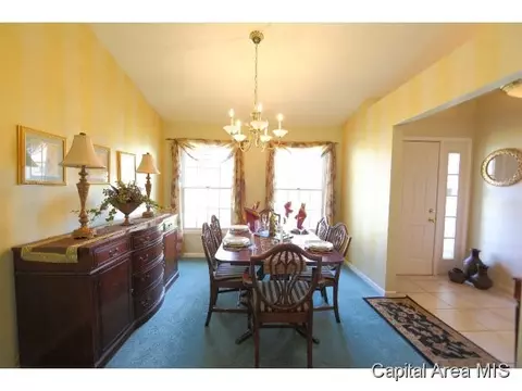 3713 Windshire Dr, Springfield, IL 62704 photo 6