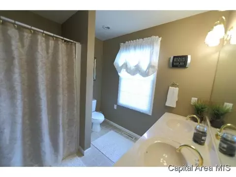 3713 Windshire Dr, Springfield, IL 62704 photo 17