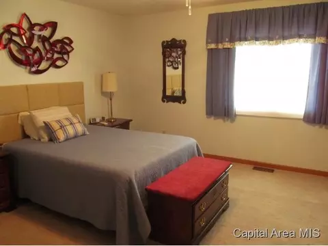 2804 Wordsworth, Springfield, IL 62711 photo 18