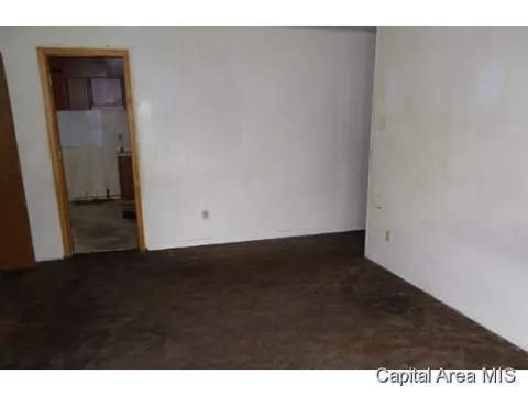 2145 E Converse, Springfield, IL 62702 photo 6