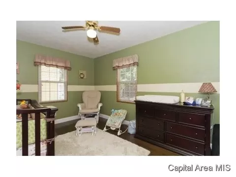 2045 Marland, Springfield, IL 62702 photo 8