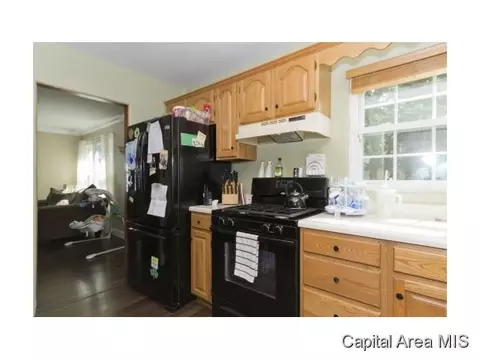 2045 Marland, Springfield, IL 62702 photo 5