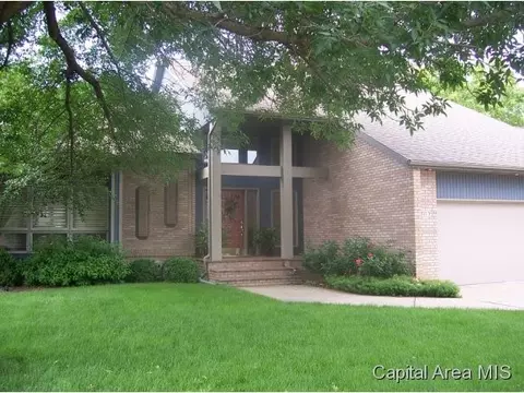 2713 Timber Pointe, Springfield, IL 62702 photo 1