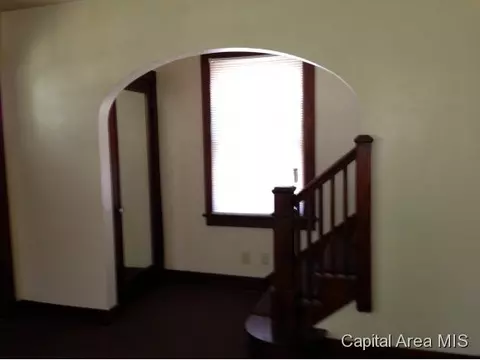 2208 Holmes Ave, Springfield, IL 62704 photo 8