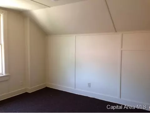 2208 Holmes Ave, Springfield, IL 62704 photo 12