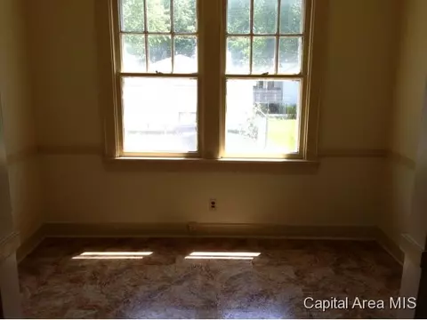 2208 Holmes Ave, Springfield, IL 62704 photo 6