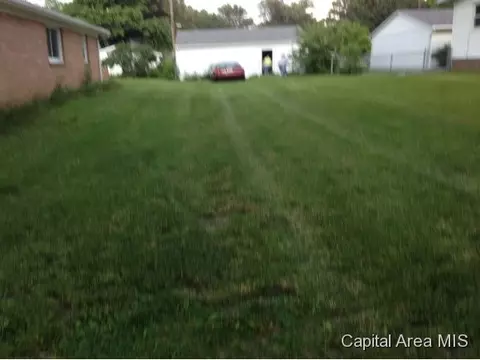 2822 S State, Springfield, IL 62704 photo 5